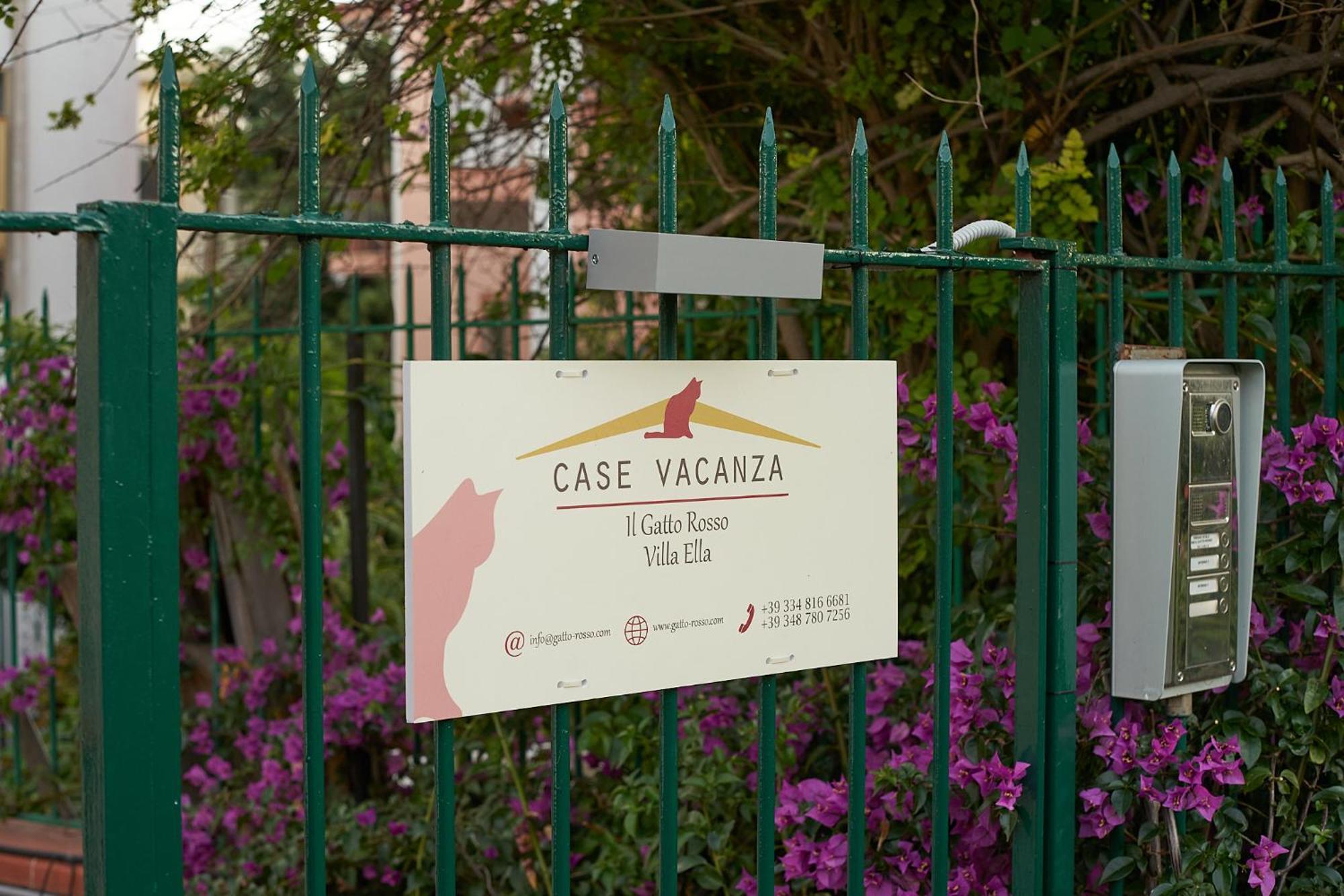 Casa Vacanze Il Gatto Rosso Trecase Luaran gambar