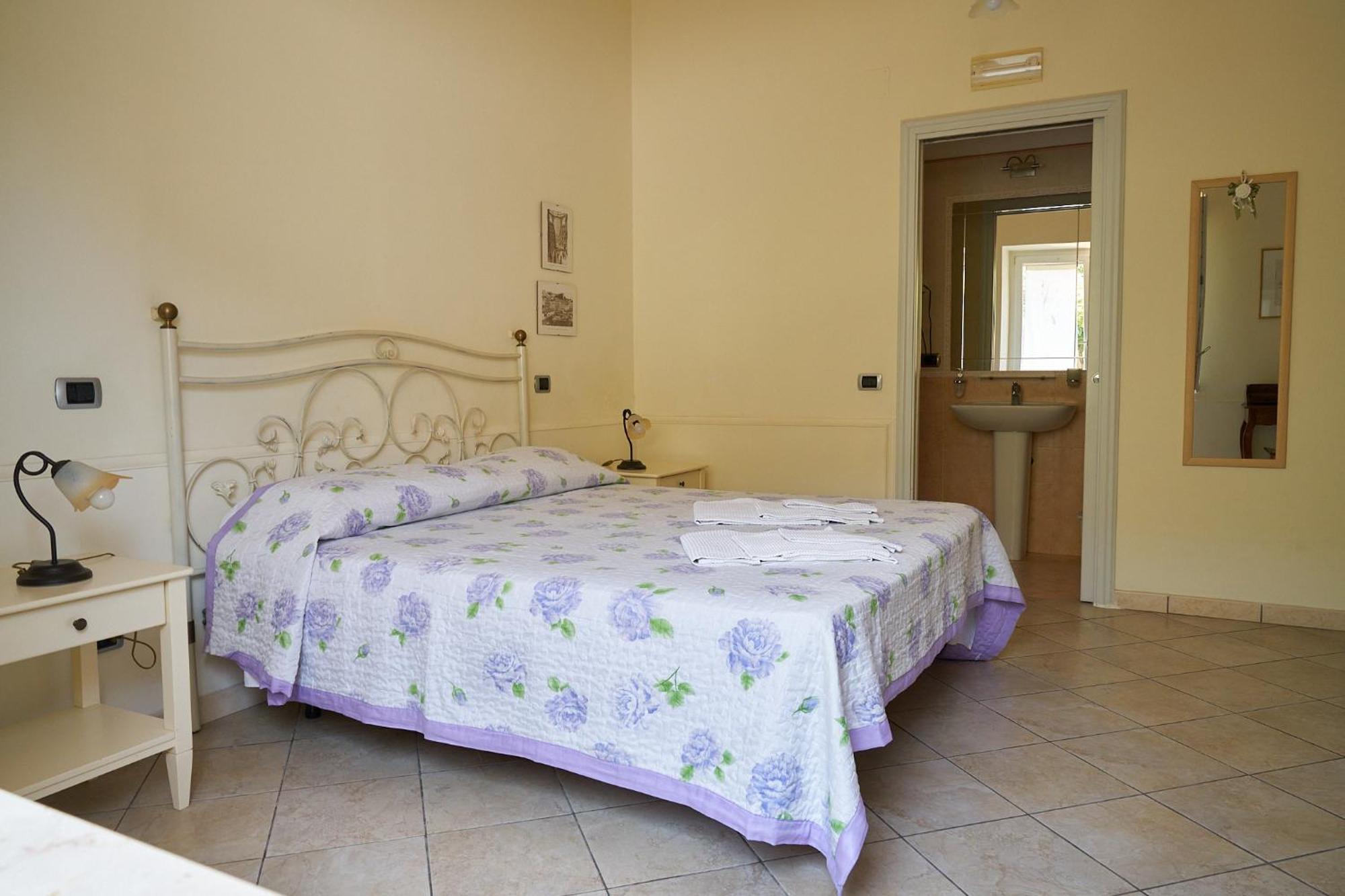 Casa Vacanze Il Gatto Rosso Trecase Luaran gambar